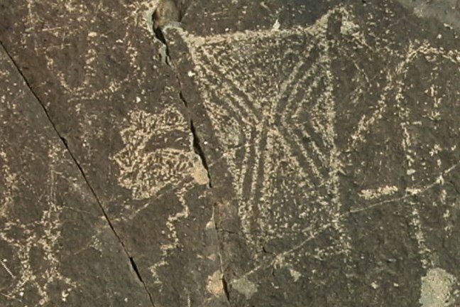 Pectoglyph 12